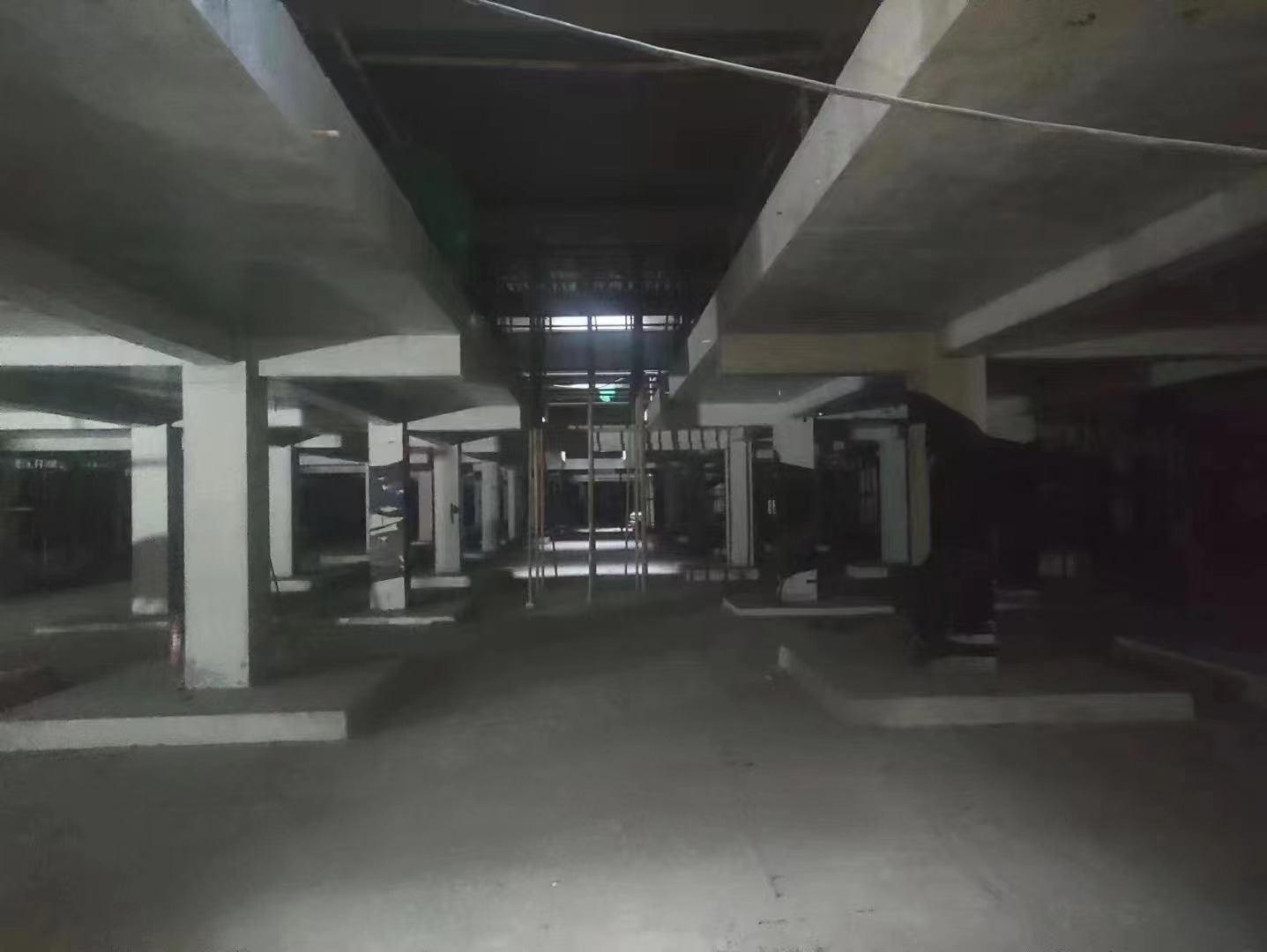 巴中山东又一个上海博普LOFT车库拔地而起